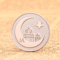 14. Moonlight Lapel Pin 