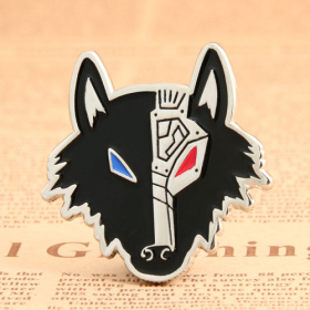 5. Wolf Personalized Coin