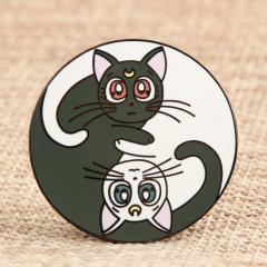 9. Twin Cat Pin