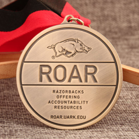 16. Roar Award Medals