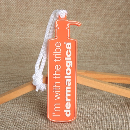 1. Dermalogica 2D PVC Luggage Tag