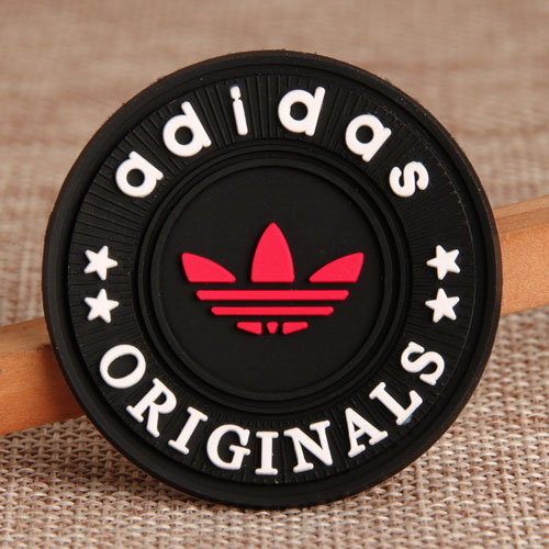 Arrangement Klimatologische bergen informeel 3D PVC Patch | Adidas Logo PVC Patches | Factory Direct Price